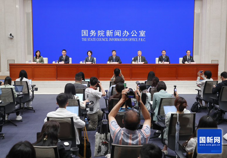 房车露营、汽车改装、经典车巡游&hellip;&hellip;国家发文：这些&ldquo;玩法&rdquo;都要放开了